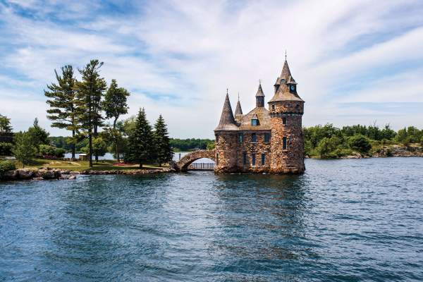 Water arrival to Boldt Castle, built in 1900