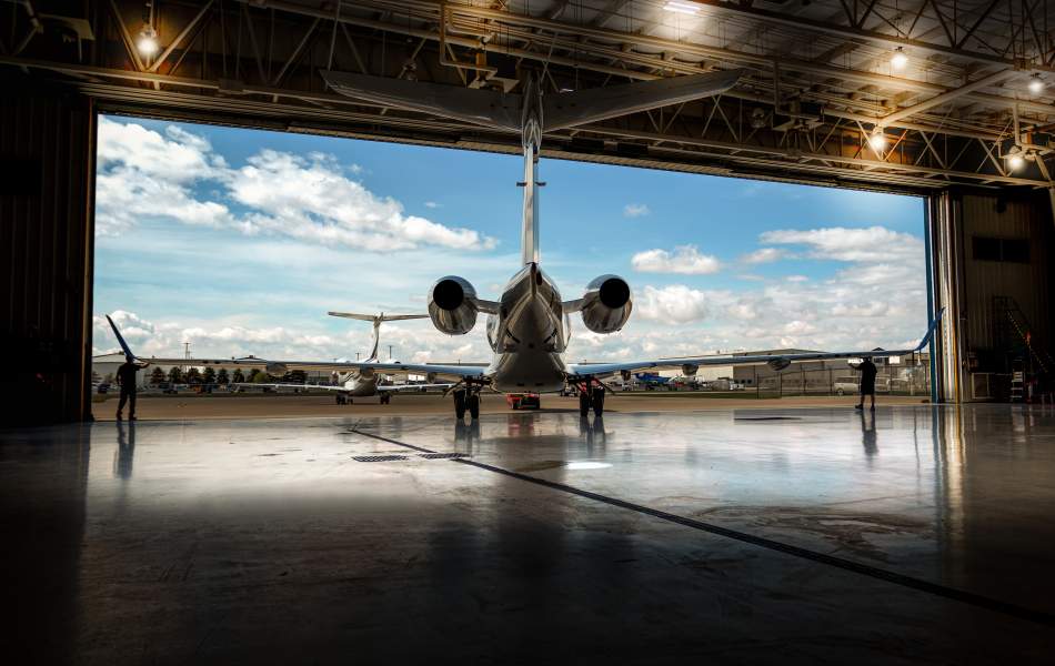 AirSprint Legacy 450 YYC Hangar