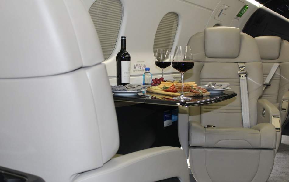 Embrarer Legacy 450 with AirSprint Fine Dining Experience