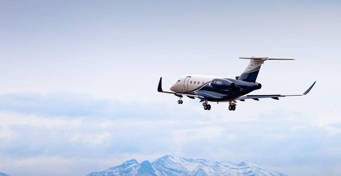AirSprint Embraer Praetor C-GBAS | Springbank, Alberta