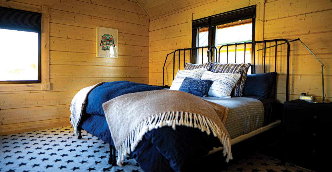 Stay in a private cabin at Tordrillo Mountain Lodge.