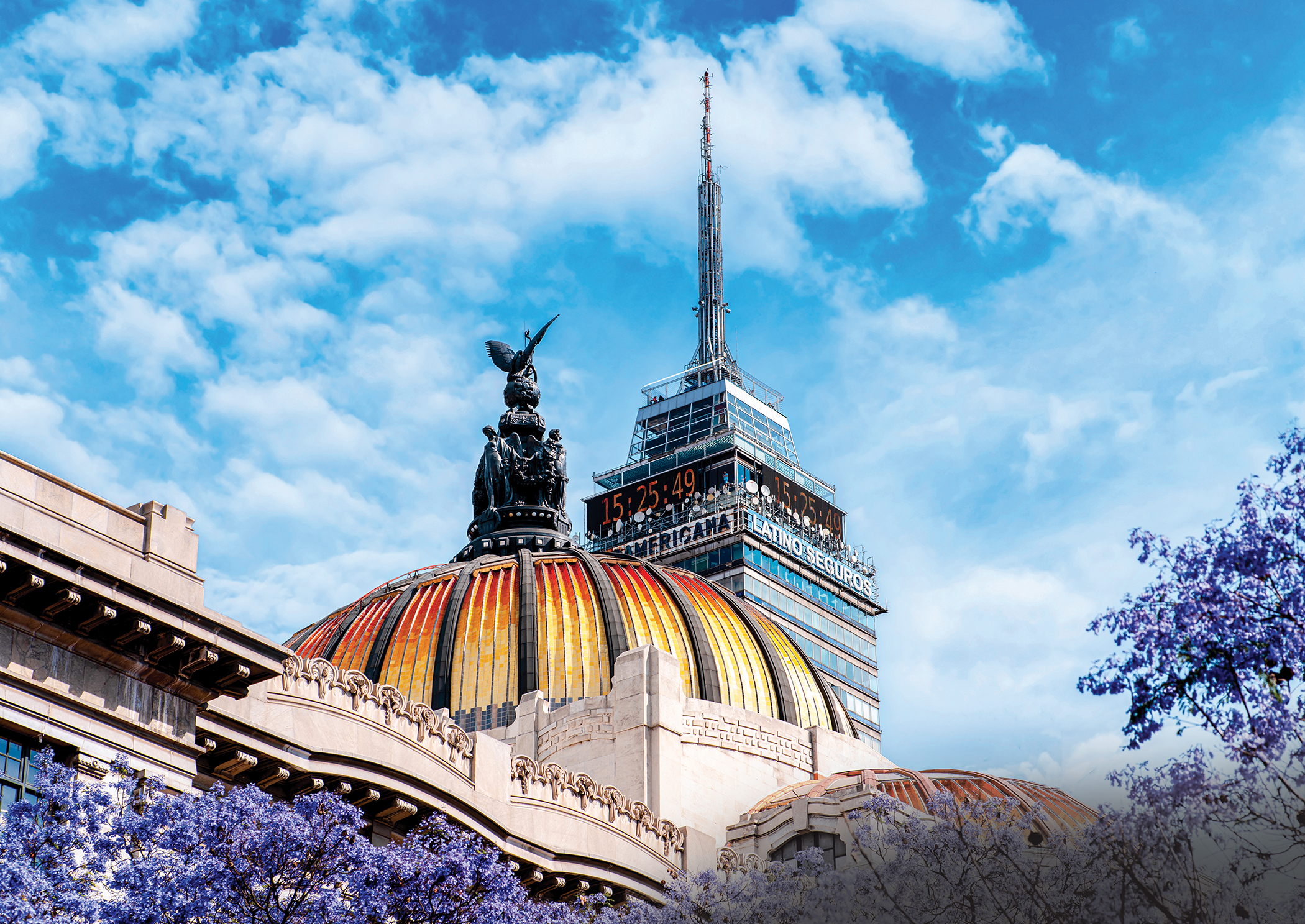 Palacio Bellas Artes Torre Latinoamericana CDMX iStock 2153860902 RGB CCD RGB 2100pxW