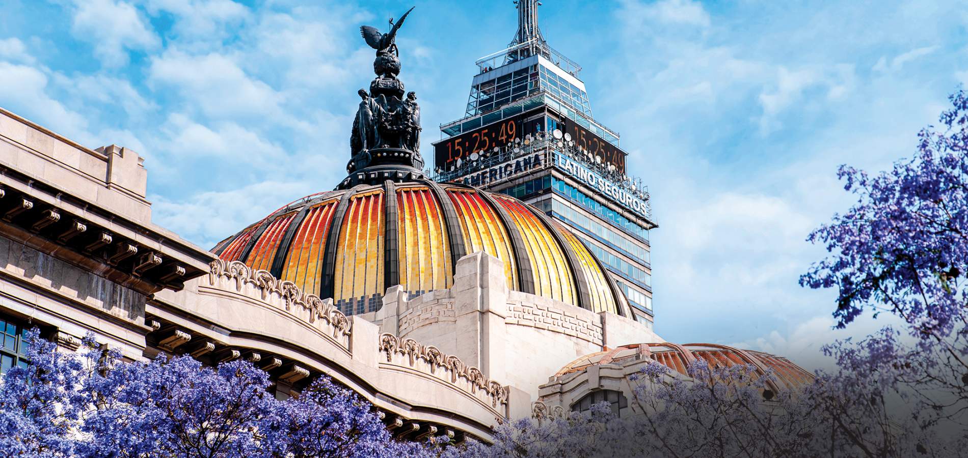 Palacio Bellas Artes Torre Latinoamericana CDMX iStock 2153860902 RGB CCD RGB 2100pxW