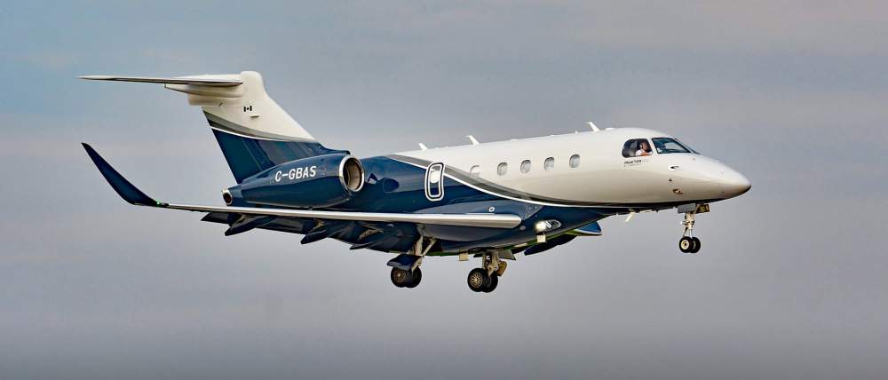 AirSprint Private Aviation | C-GBAS Montréal/Saint-Hubert Airport (CYHU)